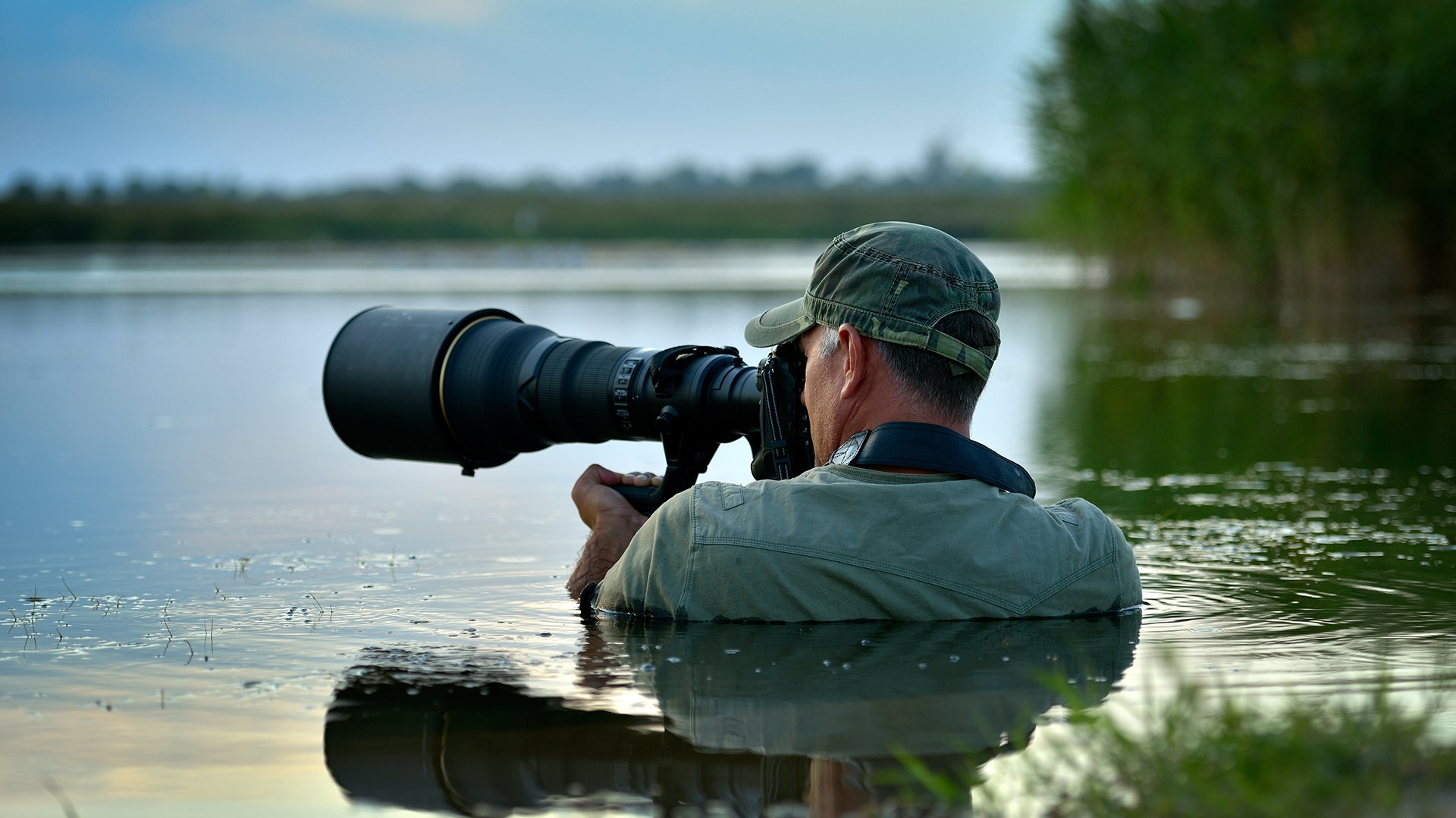 Getting the shot. Image: 